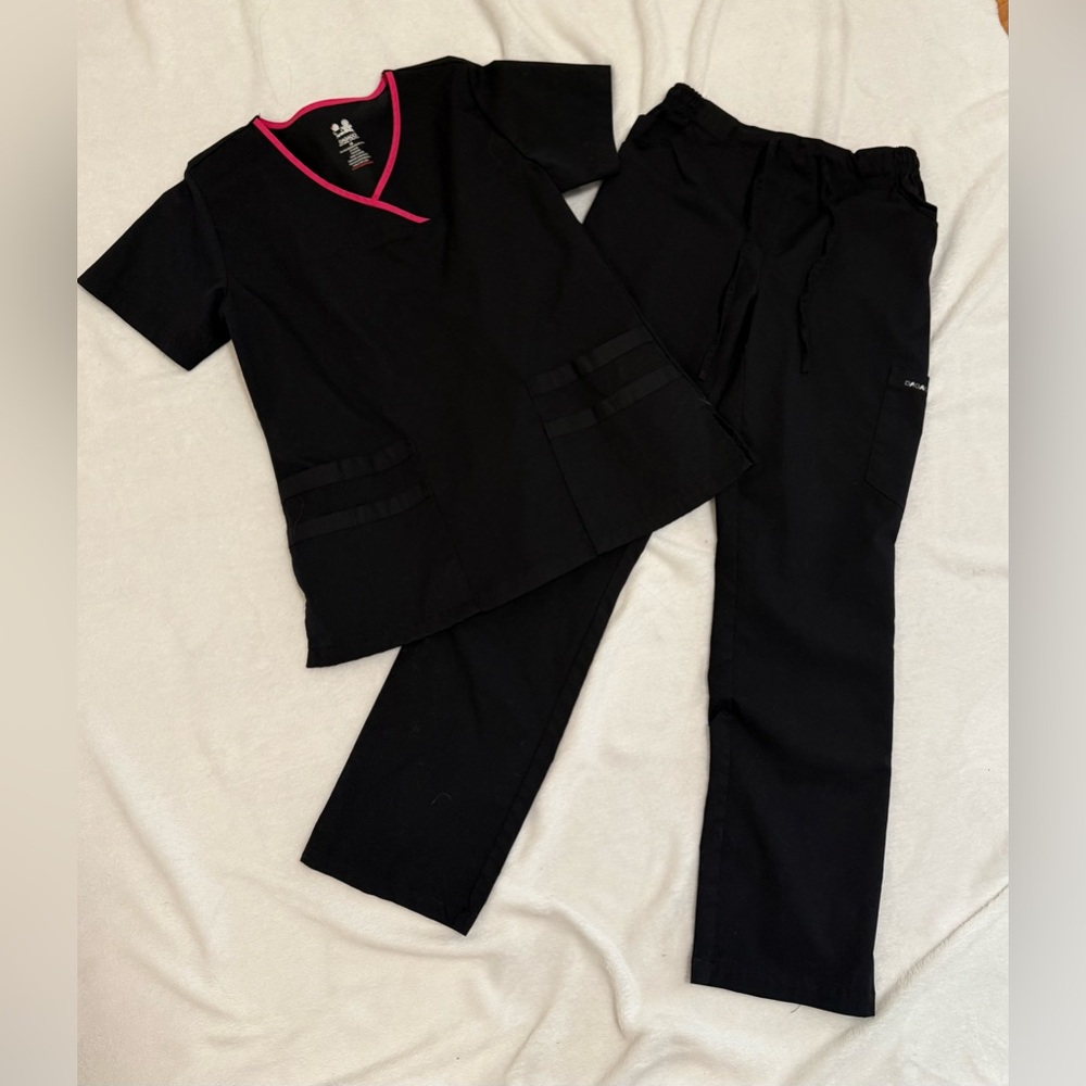 DAGACCI Scrub Set